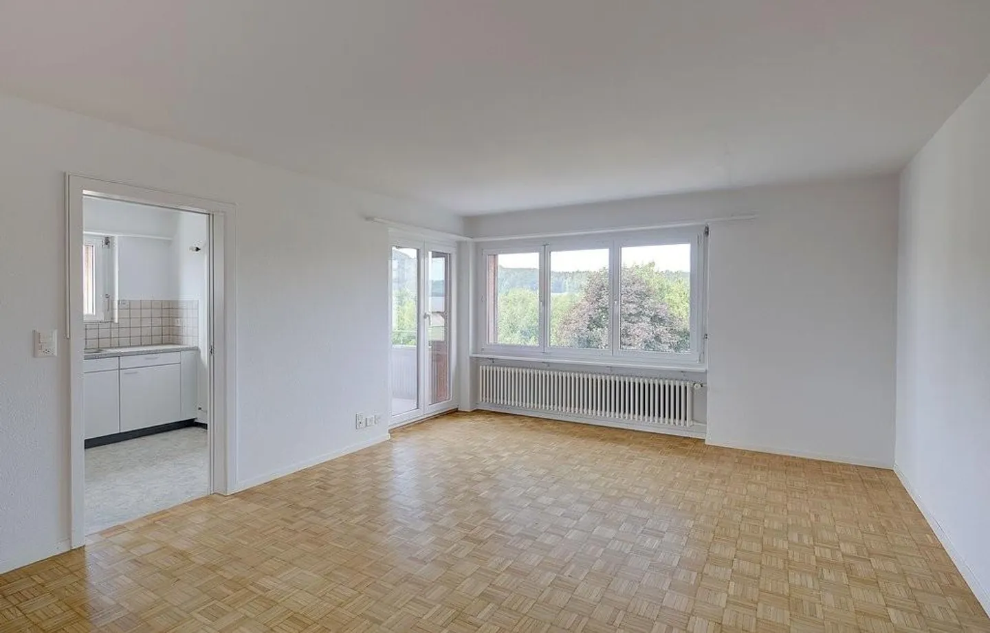 Your new home: Charming 3-room apartment - Photo 2 of 7
