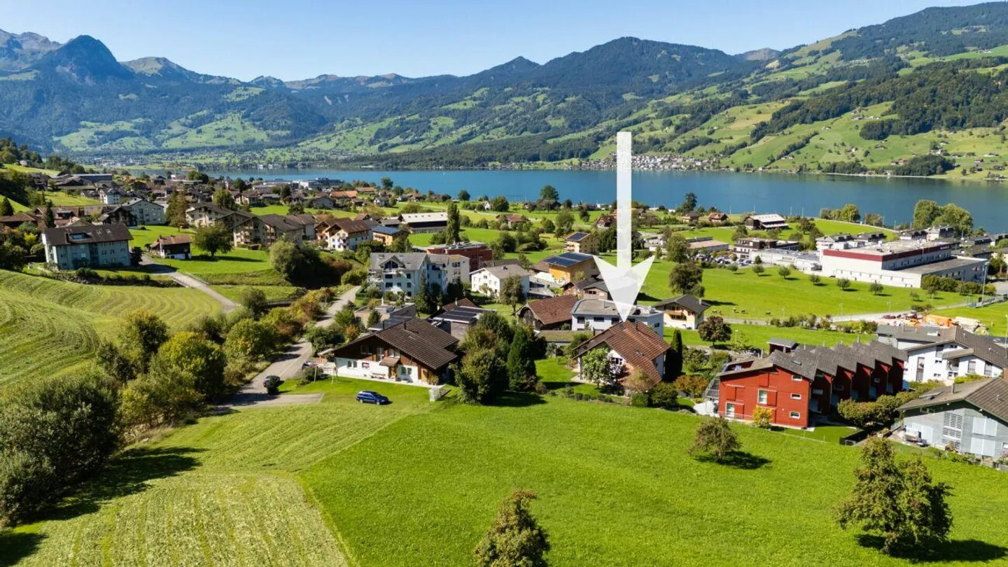 Exklusives Einfamilienhaus an traumhafter Lage dass keine Wünsche o... - Foto 1 von 12