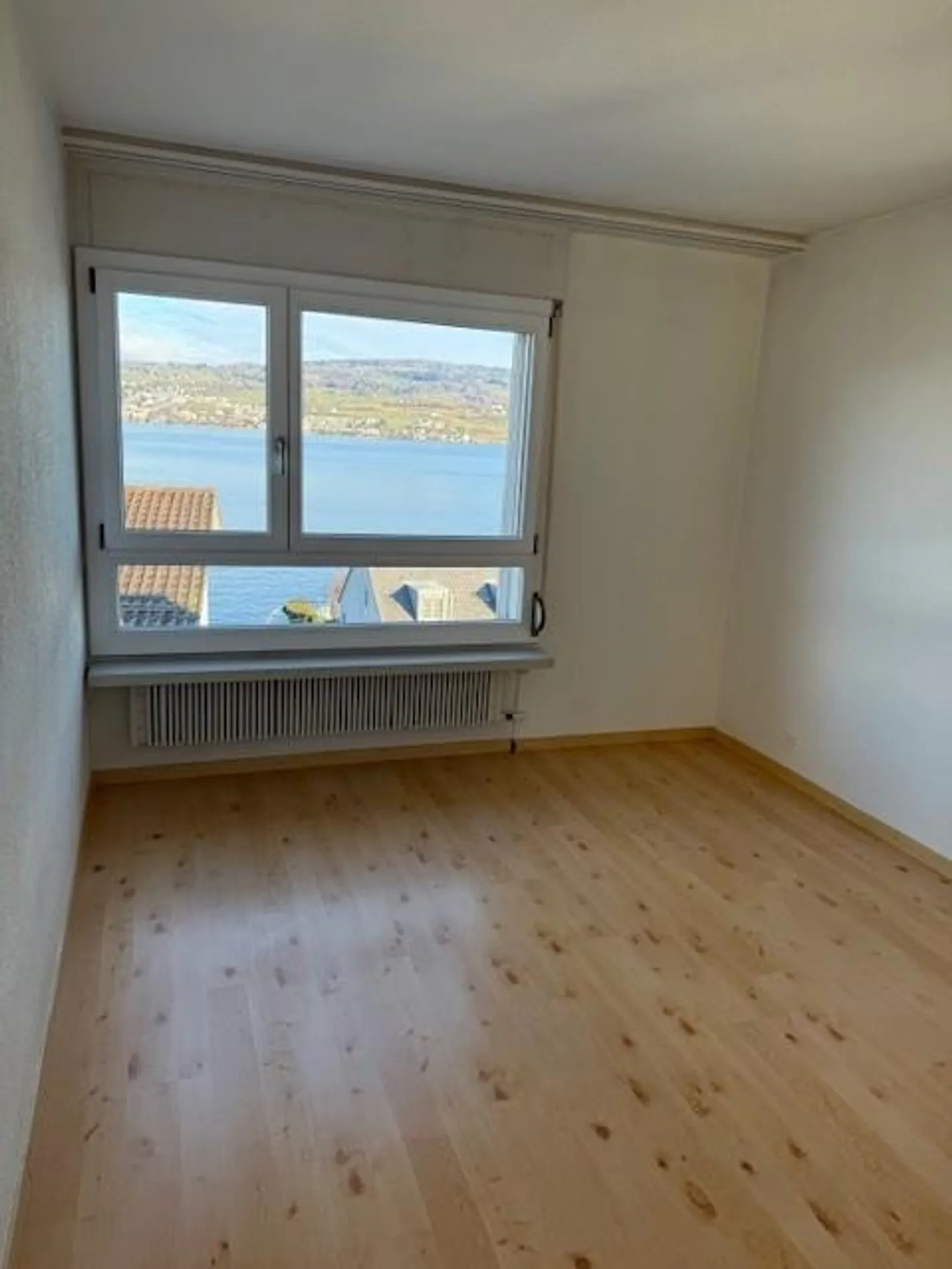 Charmante 3-ZWG an Toplage in Horgen - Befristet bis 31.12.2027 - Foto 2 di 4