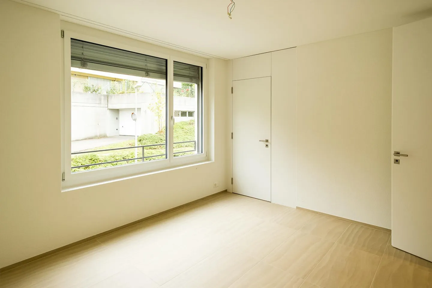 Modern 2.5-room apartment in Zug with beautiful view - Photo 6 of 8