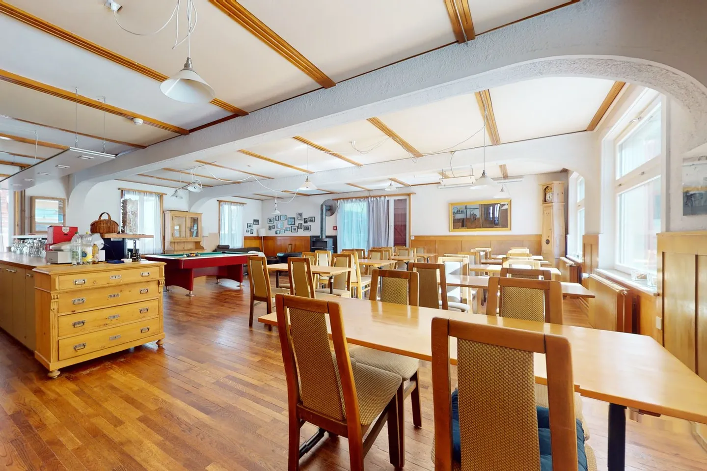 Einzigartiges Airbnb / Hotel in malerischer Berglandschaft - Foto 4 von 13