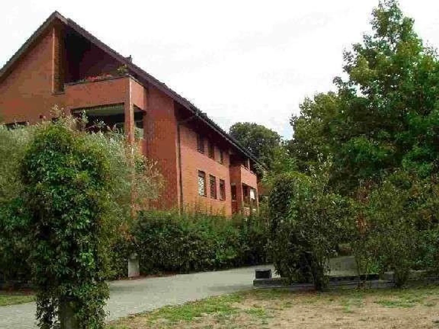 Beautiful apartment in a well-maintained building - Photo 1 of 1