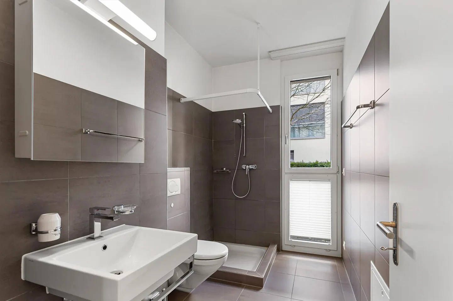 Geräumige Gartenwohnung in Schaffhausen - Foto 5 von 8