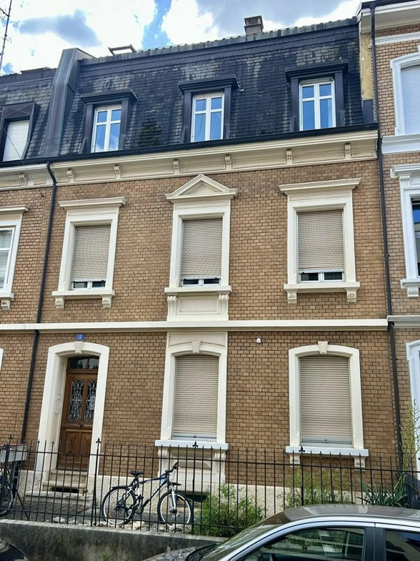 Appartamento affascinante con 2 camere e balcone - Foto 1 di 9