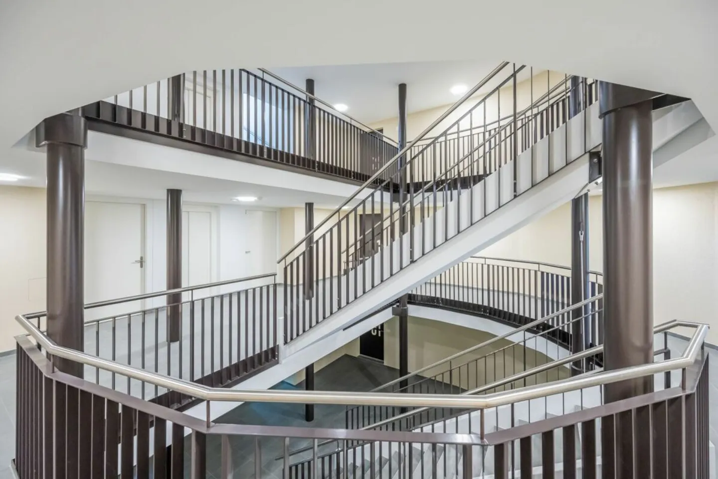 Appartamento in affitto - Foto 7 di 9