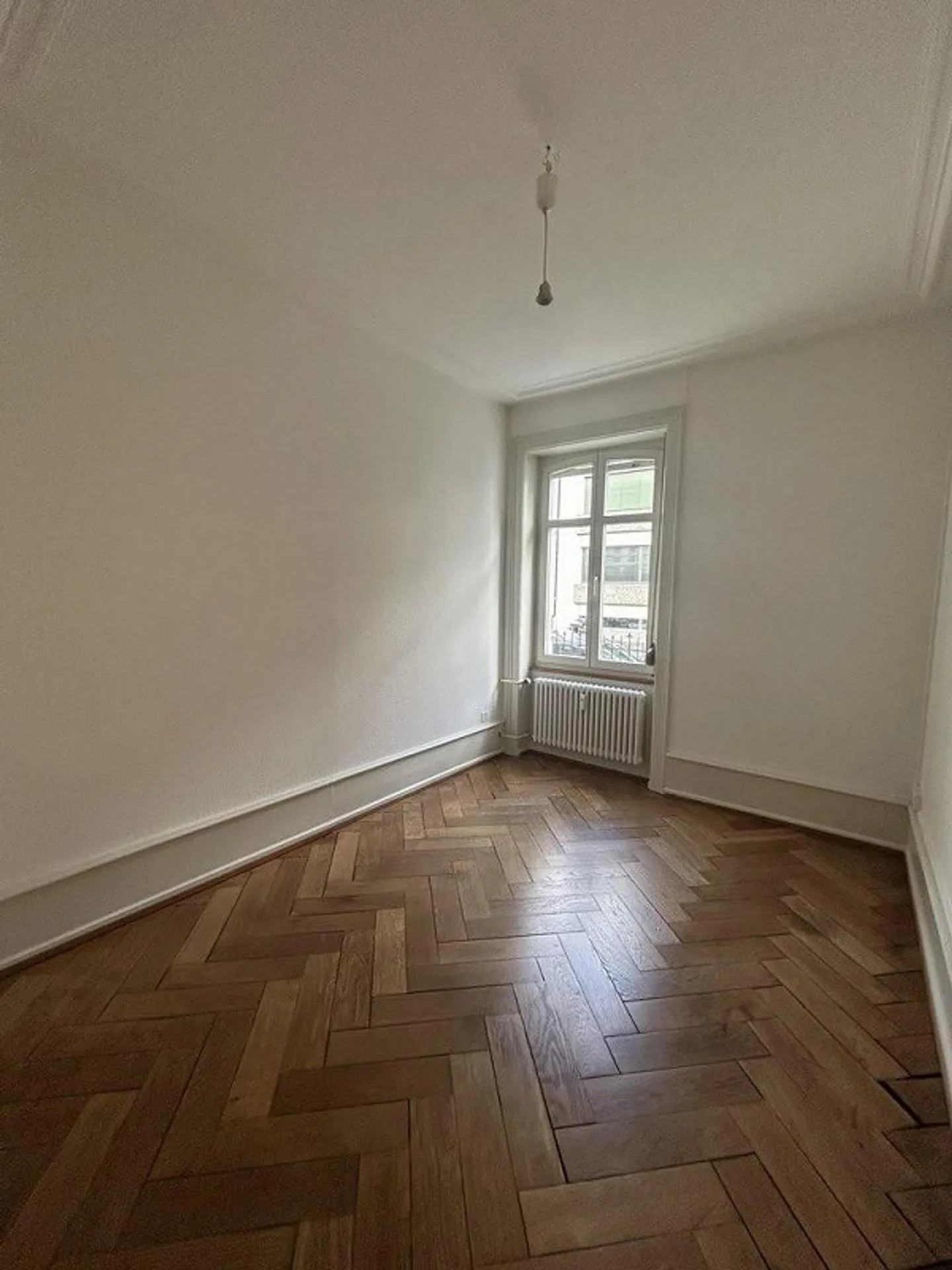 Appartamento affascinante con 2 camere e balcone - Foto 7 di 9