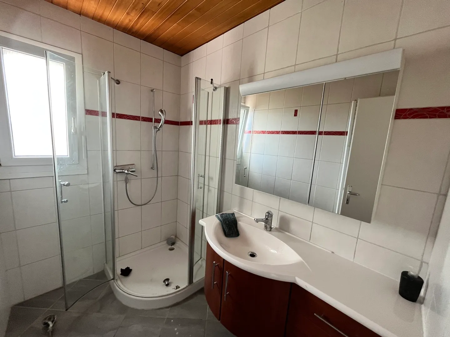 Apartment with 4.5 rooms on Chemin du Mont-Blanc 3, 1023 Crissier - Photo 6 of 7