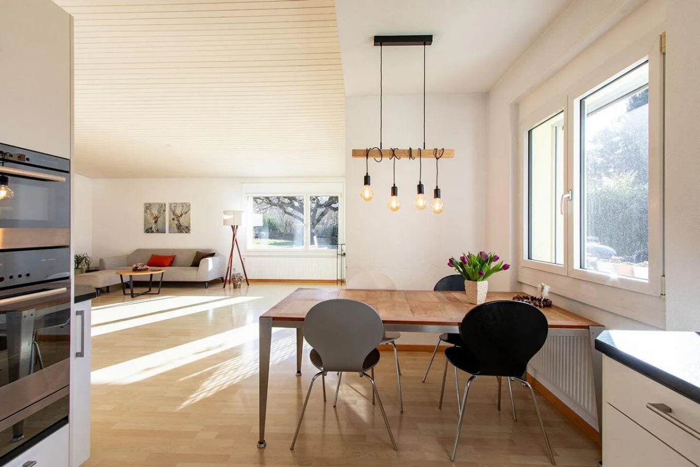 Maison individuelle de 5,5 pièces dans un emplacement calme à Kerzers - Photo 11 sur 15