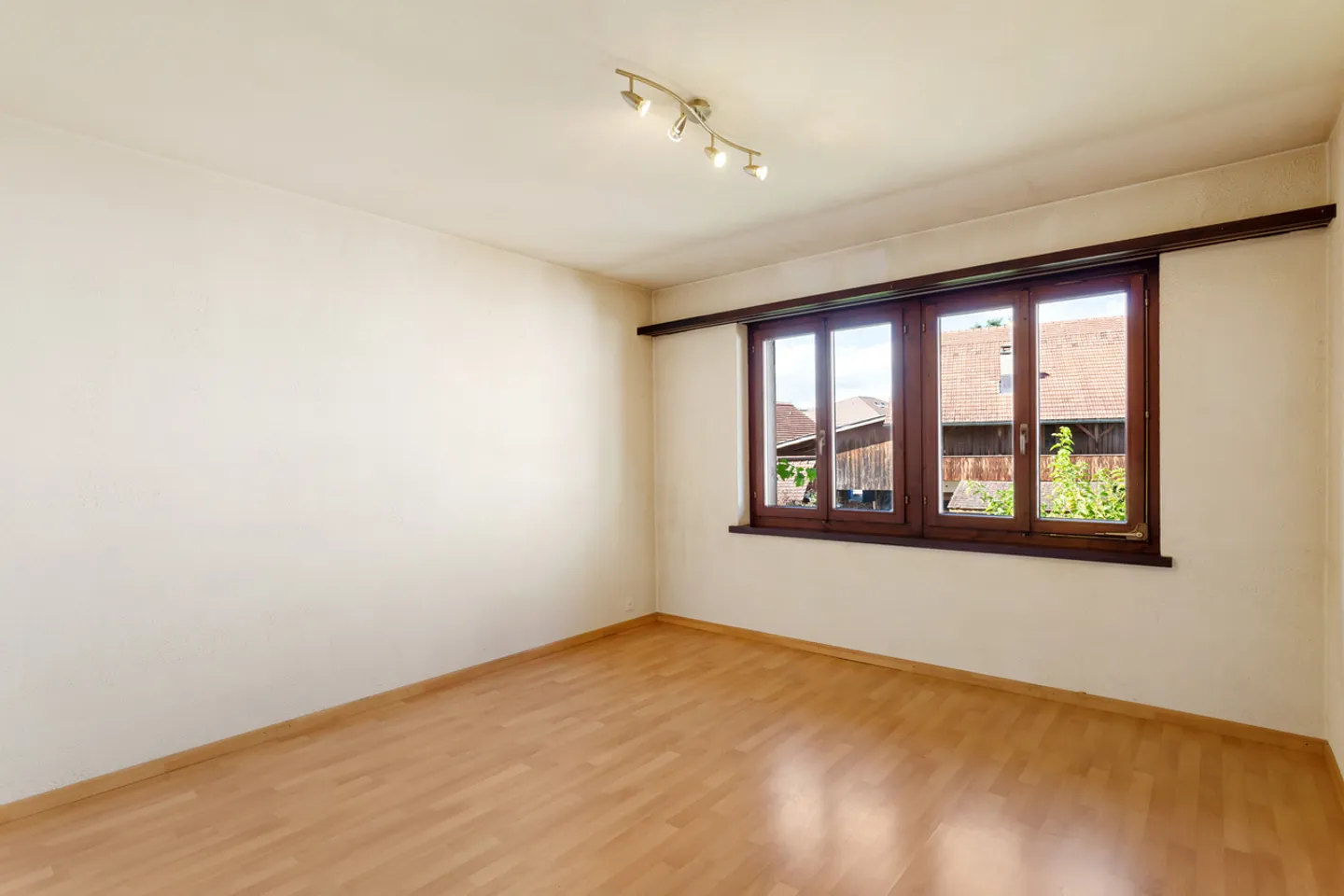 Attraktive Gelegenheit zum neu Gestalten - Foto 2 von 4