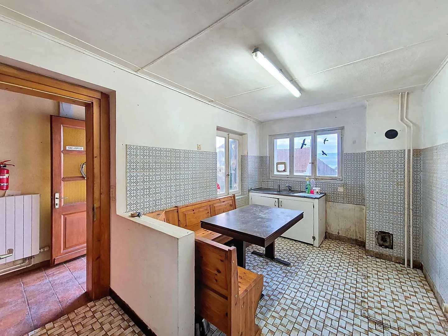 Detached house with potential for enhancement - Photo 5 of 13