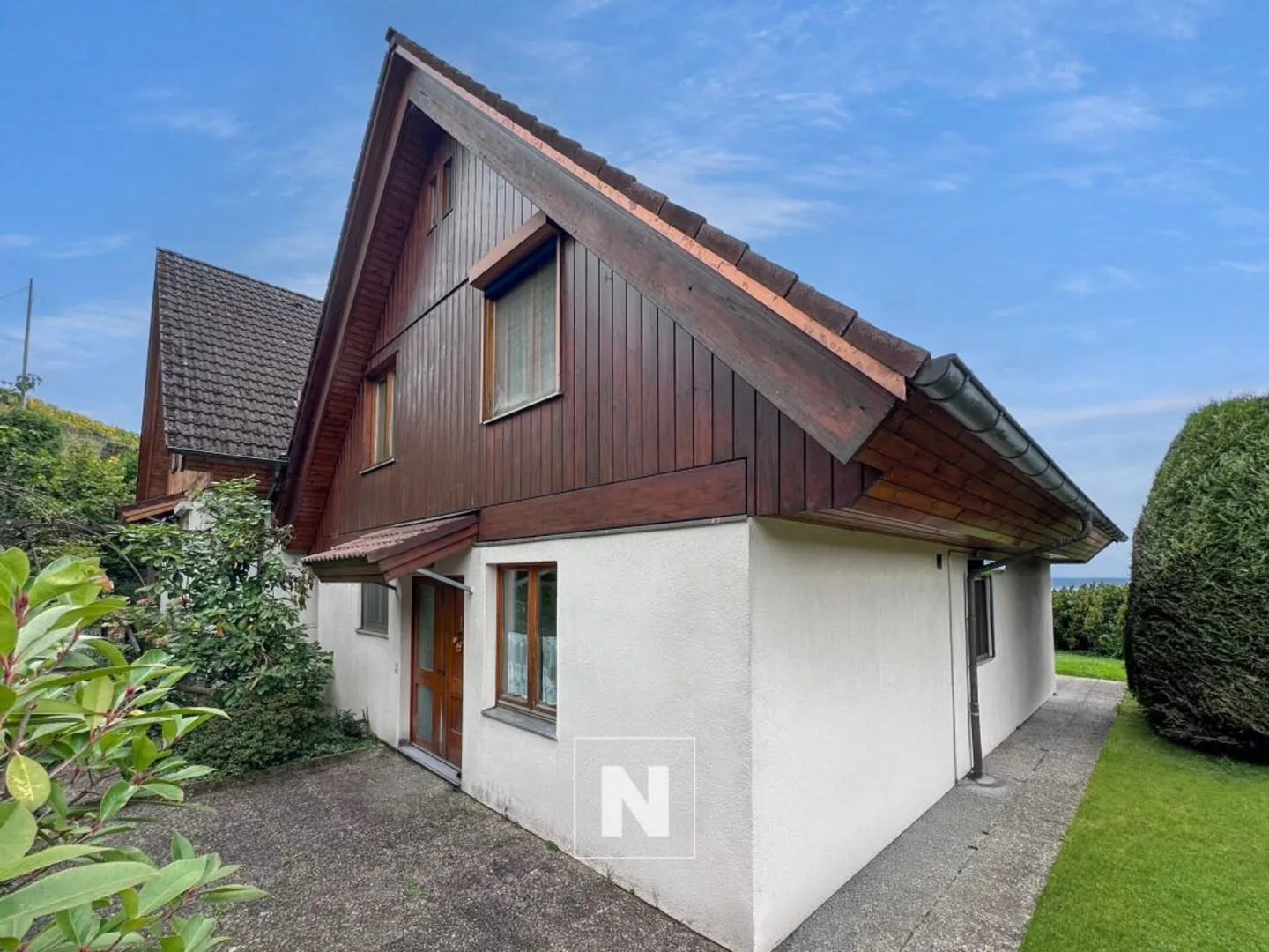 Charming Villa with Mountain View - Photo 12 of 13