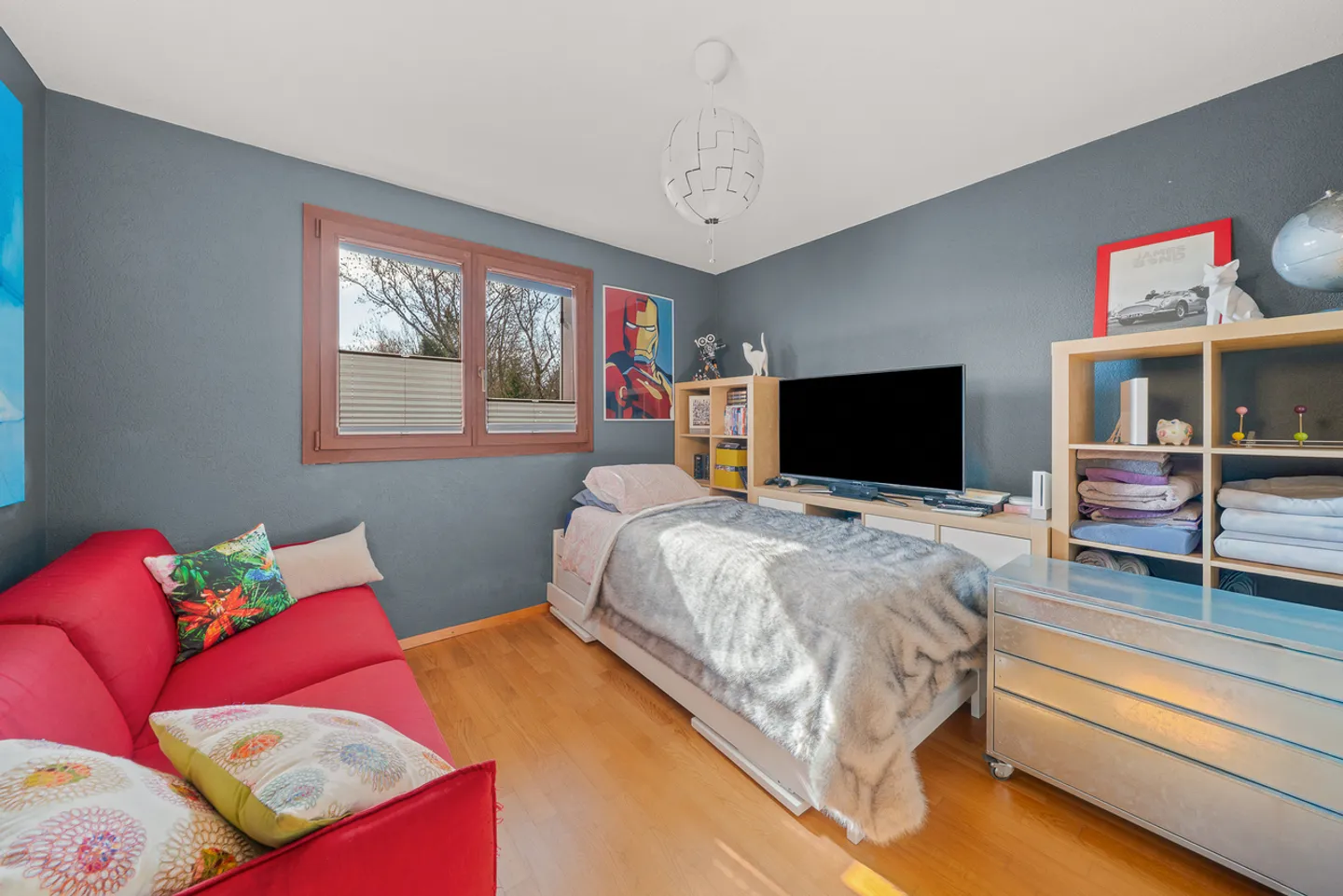 Elegant townhouse with garage in a quiet environment - Photo 9 of 13