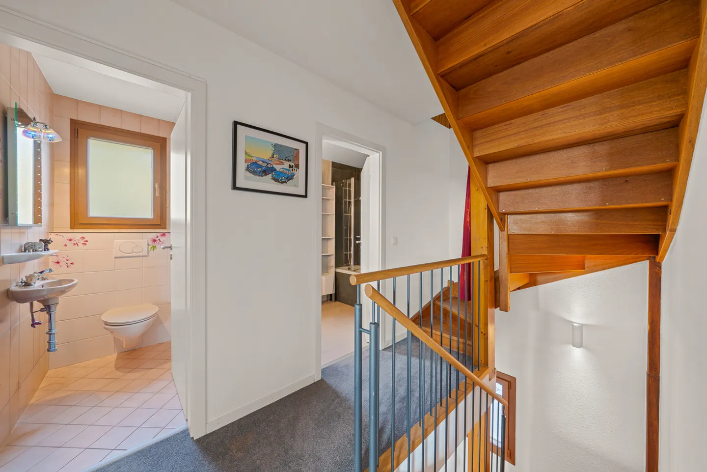 Elegant townhouse with garage in a quiet environment - Photo 10 of 13