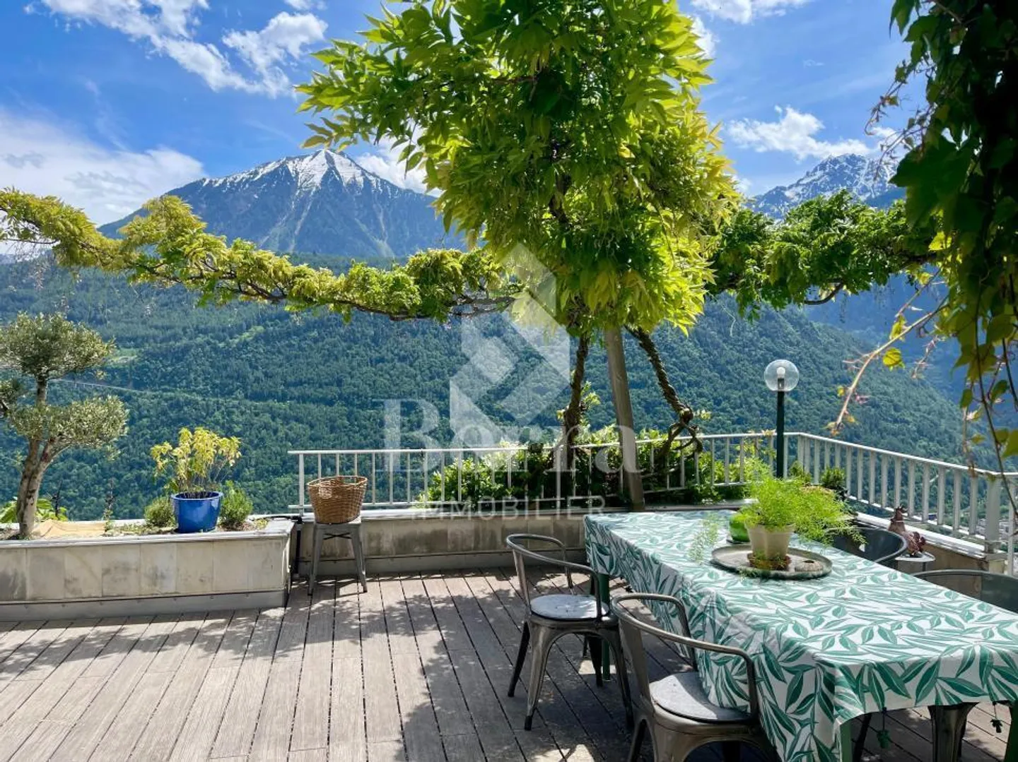 Casa unifamiliare ingrandita - Foto 6 di 13