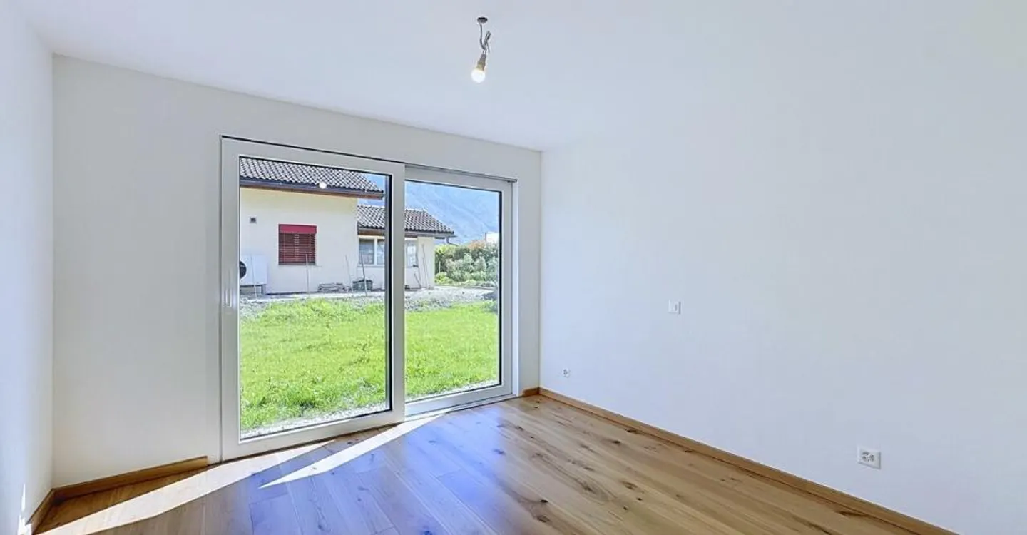 Nuovo appartamento 4.5 locali con giardino - Foto 7 di 13