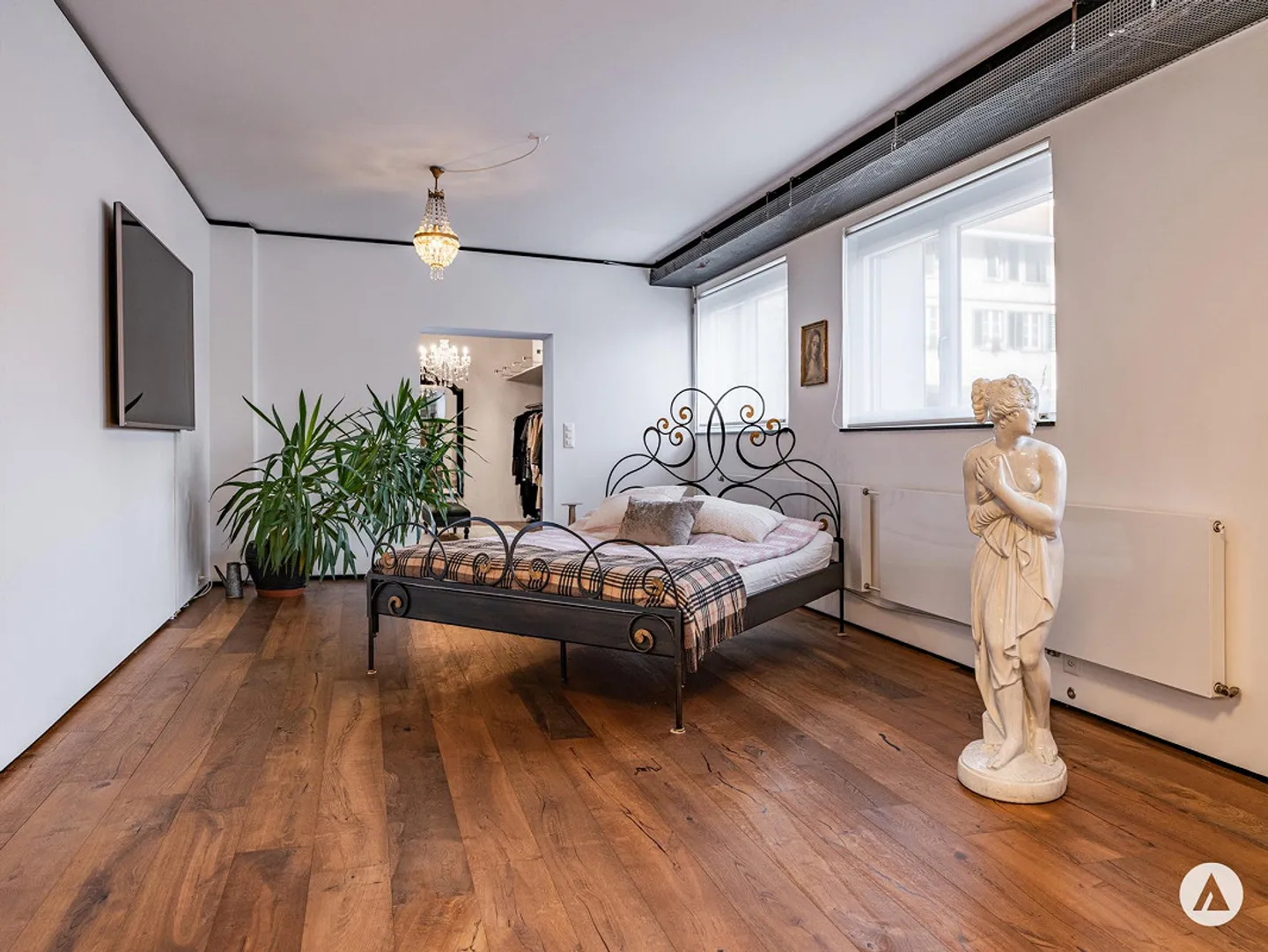 Loft lifestyle meets rural idyll - Photo 6 of 13