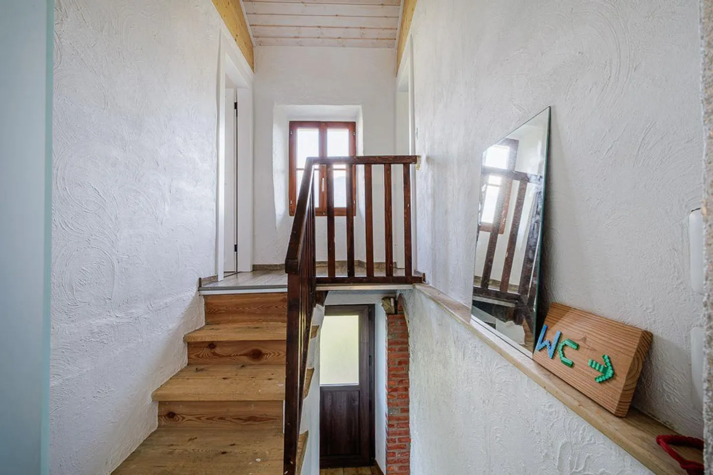 Residence 2° - Semi-renovated rustic - Restored Ticino ... - Photo 2 of 9