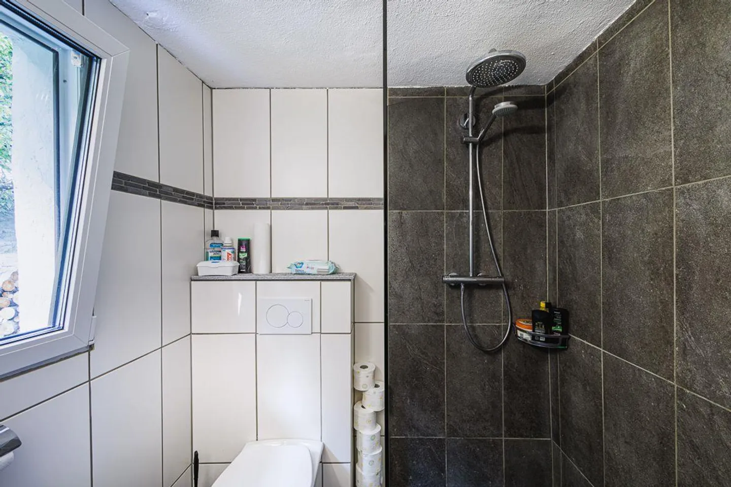 Residence 2° - Semi-renovated rustic - Restored Ticino ... - Photo 4 of 9