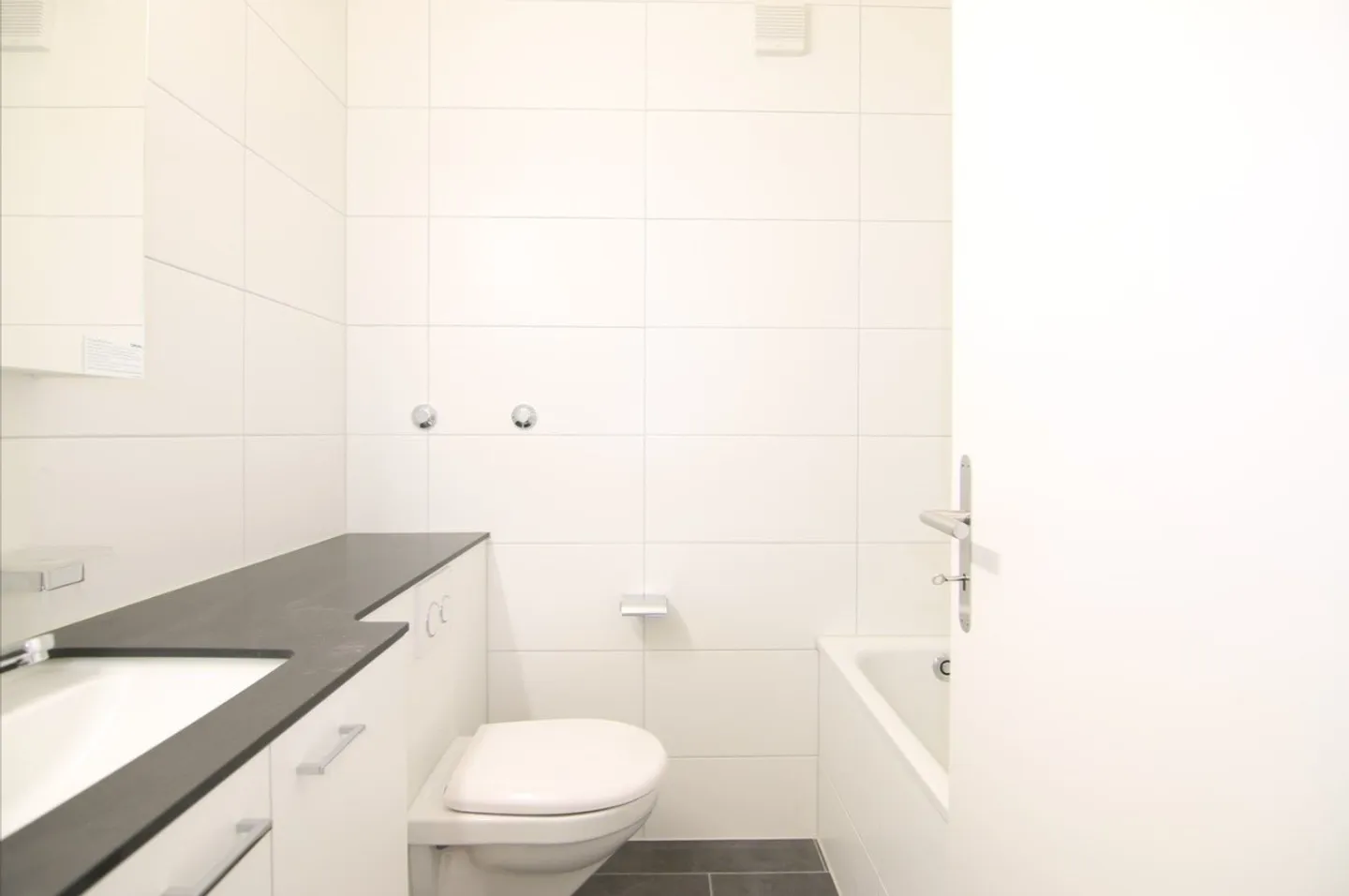 Moderne Wohnung Nahe Stadtzentrum - Foto 2 von 7