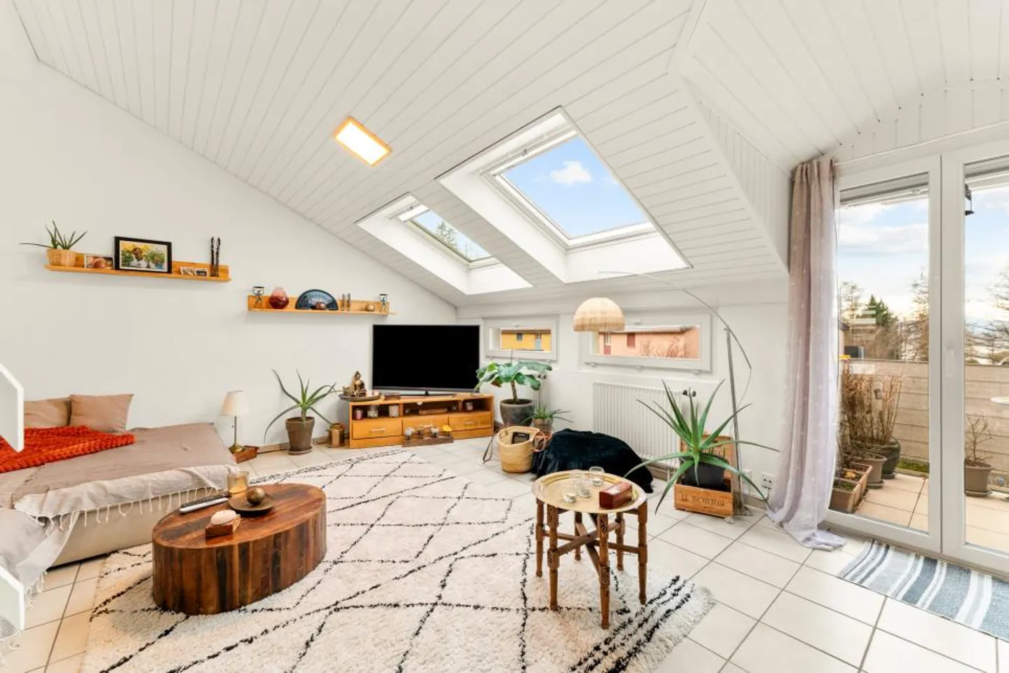 COCCO LUMINOSO - Foto 1 di 7