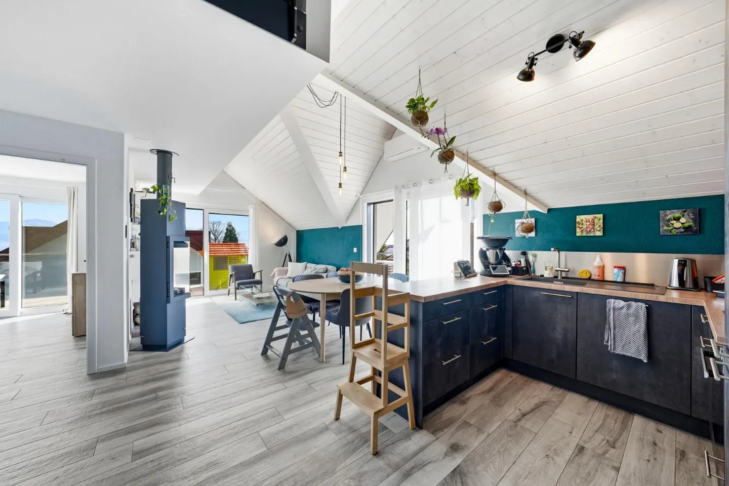 Appartamento 3,5 stanze con alto standard - Foto 2 di 9