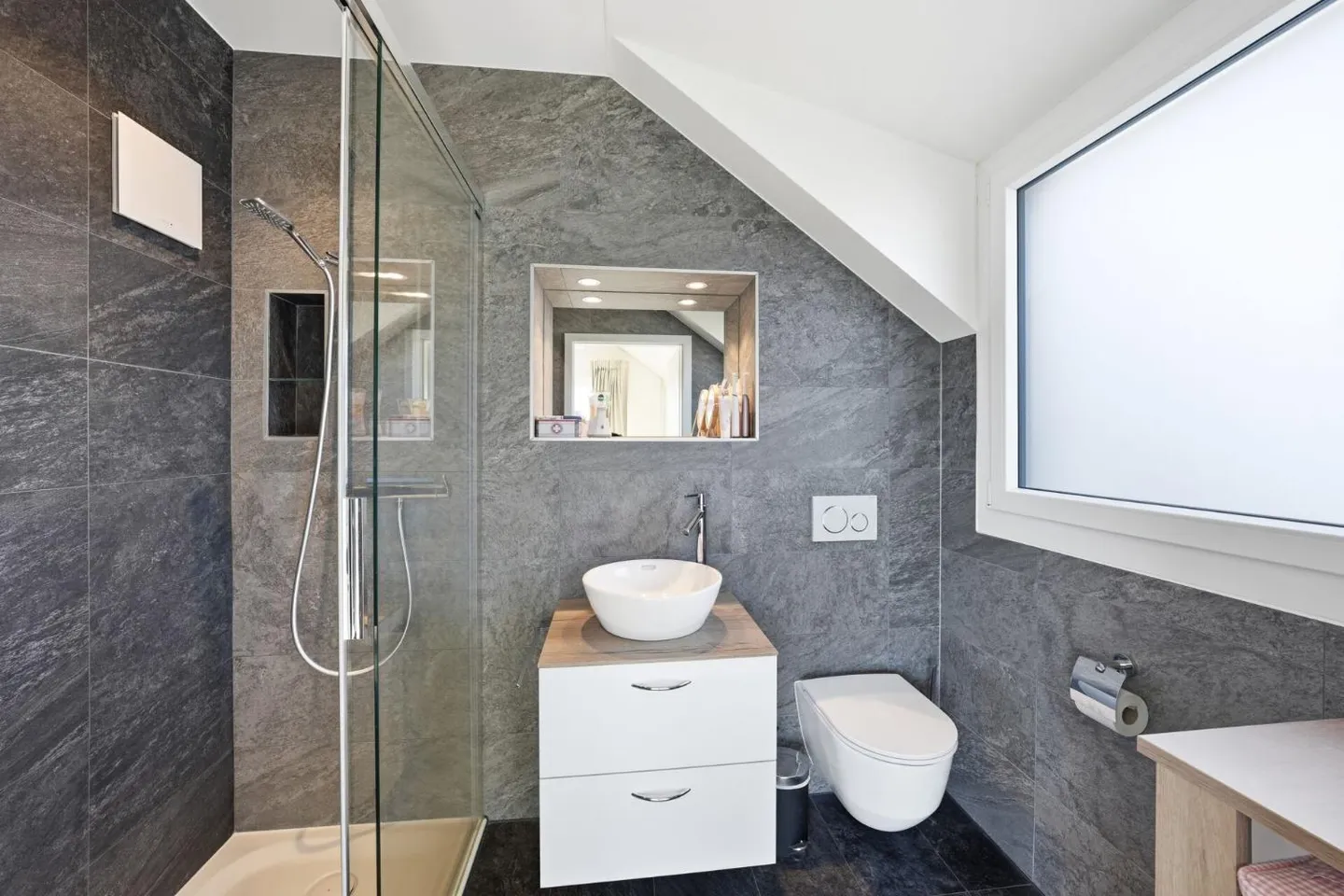 Appartamento 3,5 stanze con alto standard - Foto 5 di 9