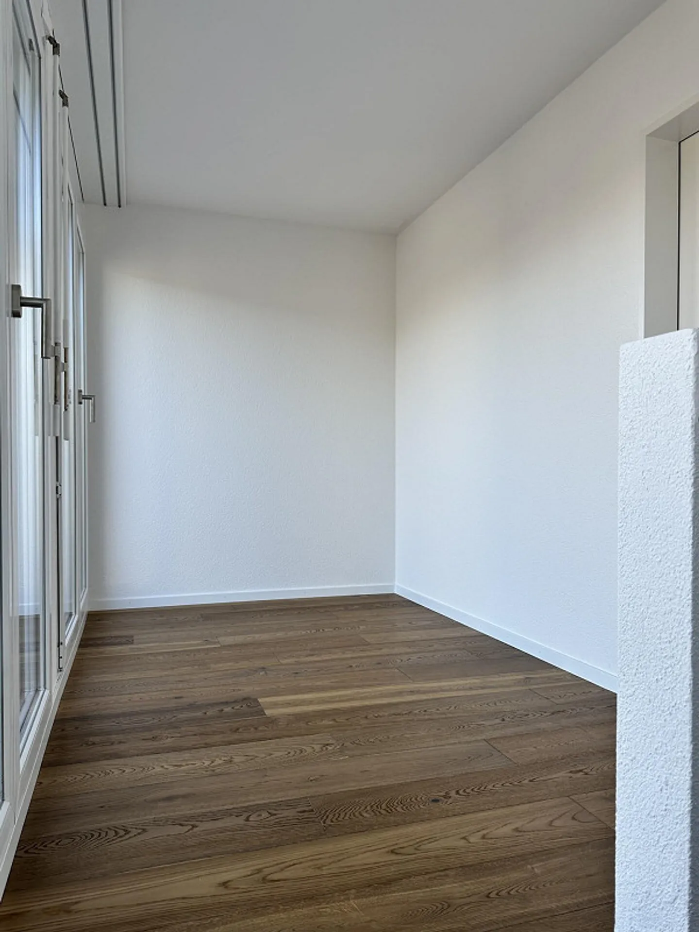 Appartamenti attici di 4,5 stanze con grande terrazza, ristrutturati con ascensore - Foto 28 di 59