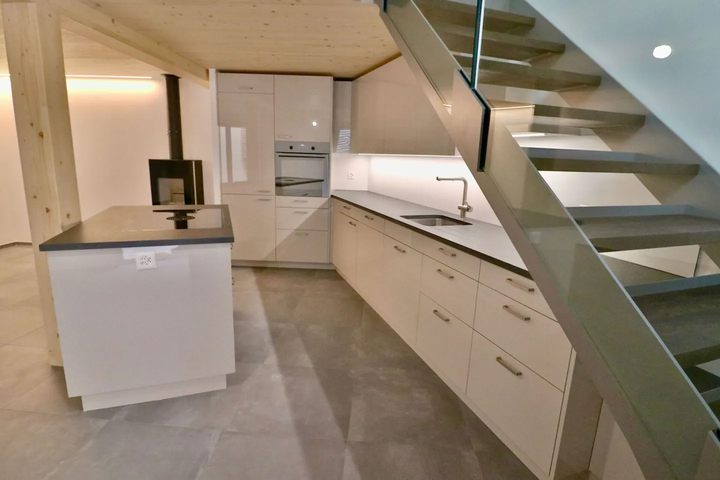 Propriété unique ! Charmante maison de ville avec 3,5 pièces, neuve, avec charme ! - Photo 9 sur 23