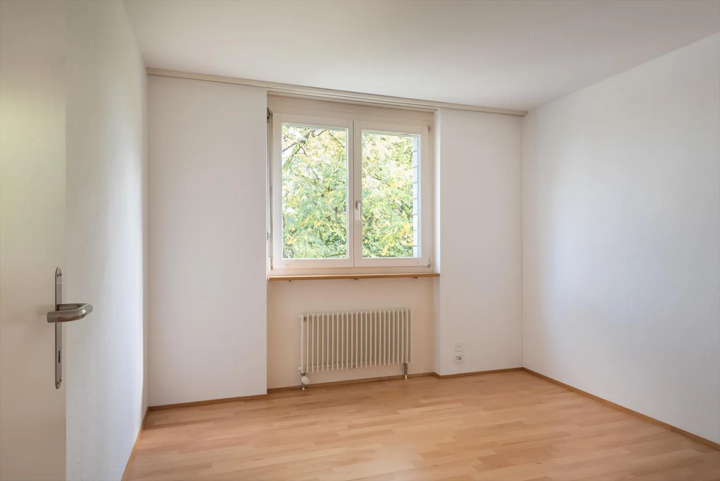 Dream apartment on the top floor "Rent without deposit" - Photo 6 of 8