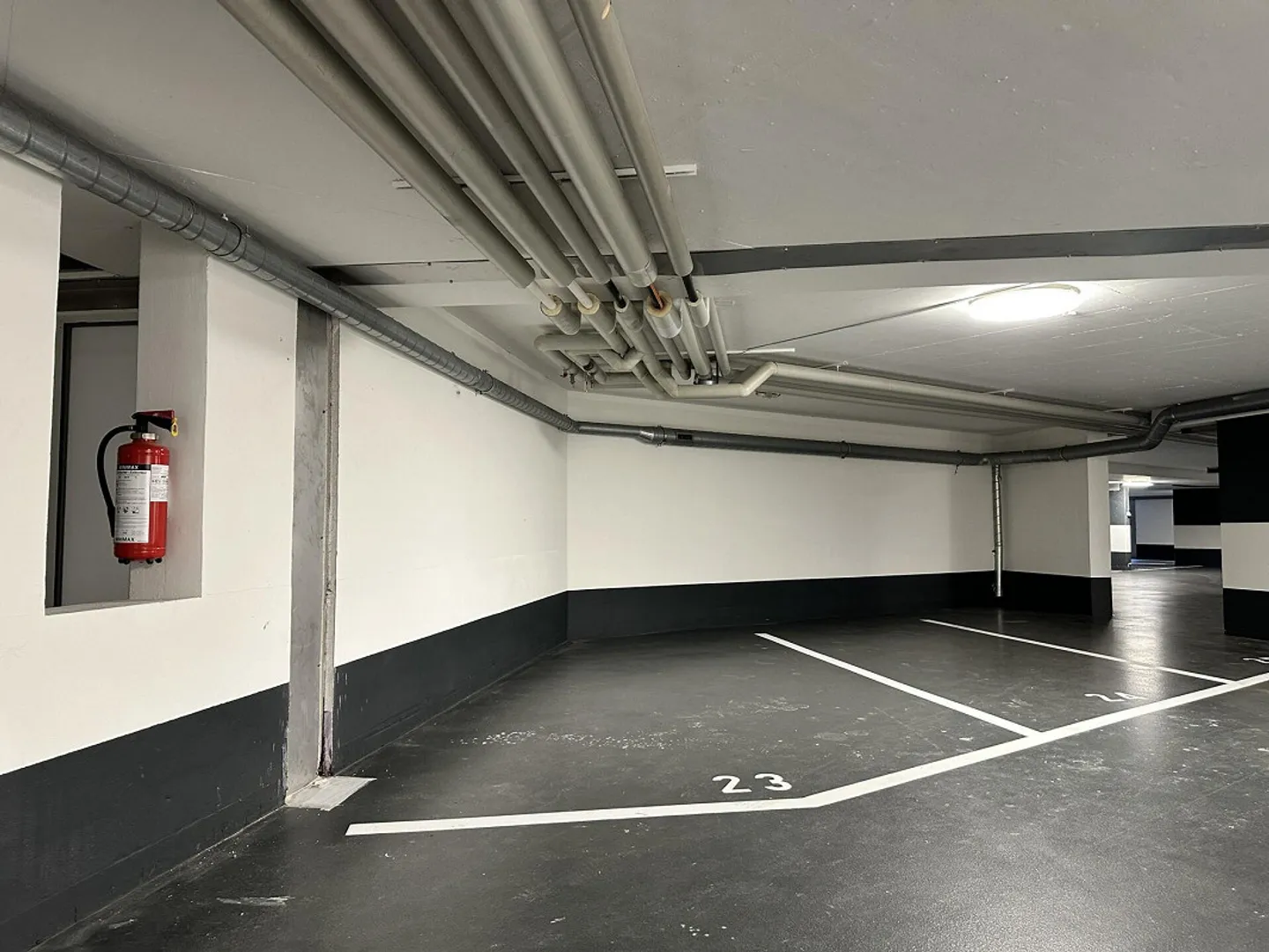 Appartamenti attici di 4,5 stanze con grande terrazza, ristrutturati con ascensore - Foto 40 di 59