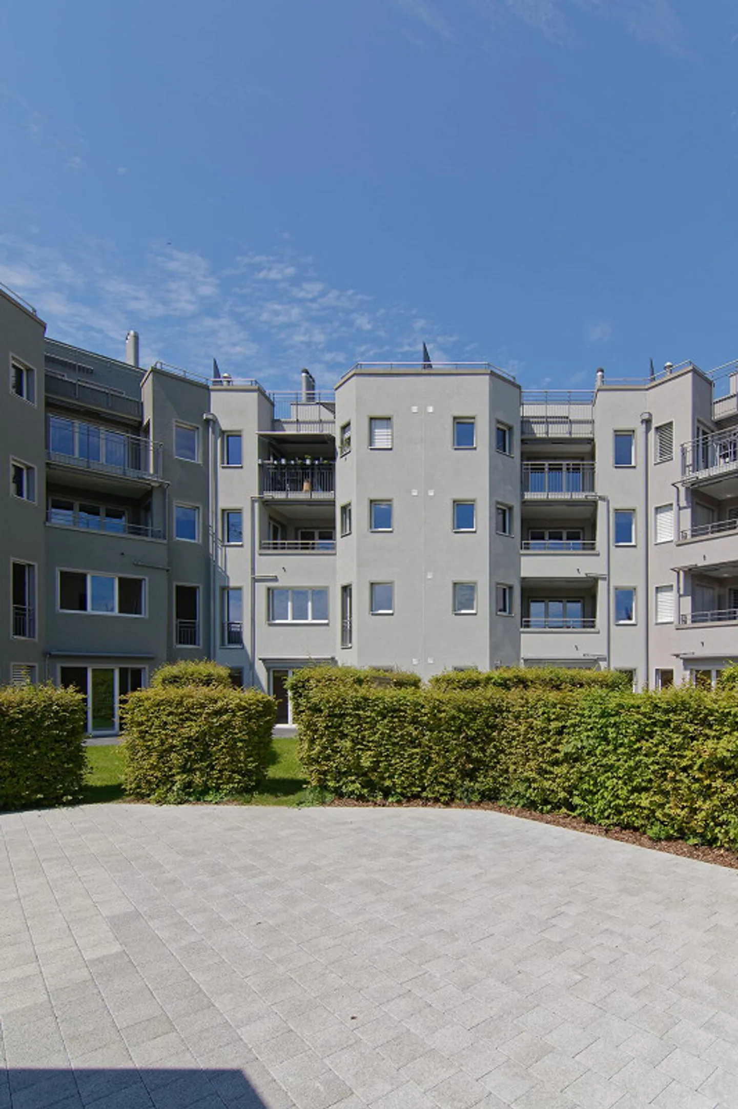 Appartamenti attici di 4,5 stanze con grande terrazza, ristrutturati con ascensore - Foto 42 di 59
