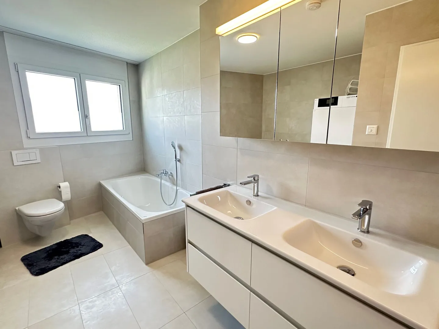 Appartement en attique avec vue panoramique sur les Alpes - Photo 5 sur 12