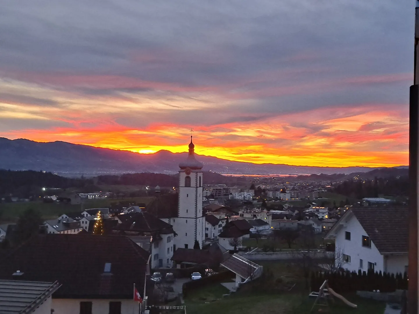 Appartement en attique avec vue panoramique sur les Alpes - Photo 9 sur 12