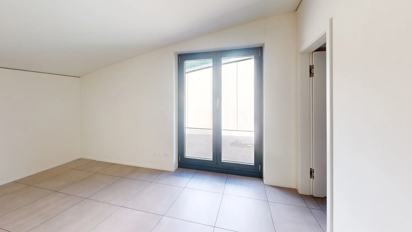 Duplex moderne avec 3,5 pièces et vue sur le château avec super promotion - Photo 10 sur 10