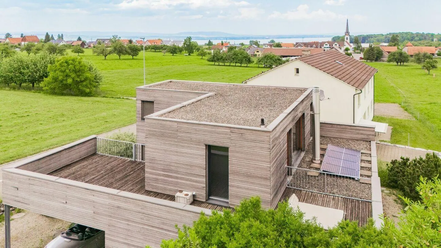Maison d'architecte de caractère 4.5 pièces - Architecture en bois moderne - Photo 11 sur 15