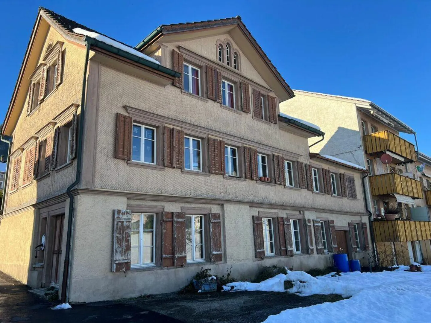 For sale at Landhausstrasse 6 in 9115 Dicken, 2 family house, ... - Photo 1 of 2