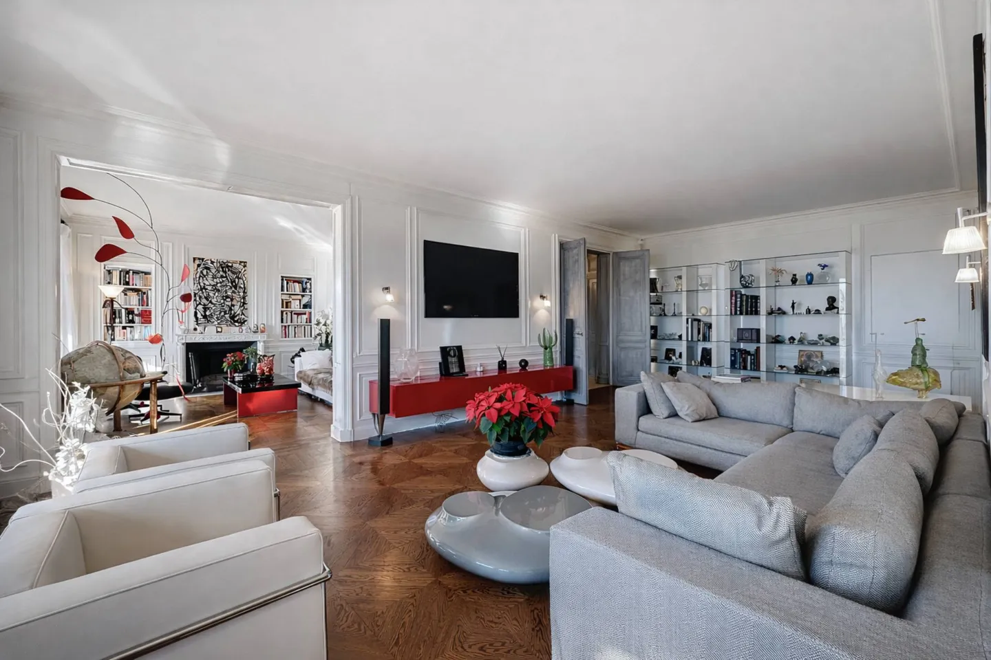 Appartement de Luxe avec Vue sur le Lac - Photo 3 sur 13