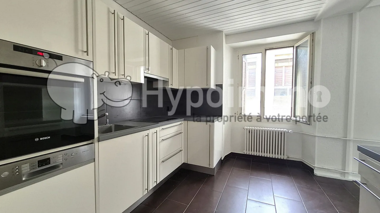 Large and beautiful 5.5-room apartment - Photo 1 of 10