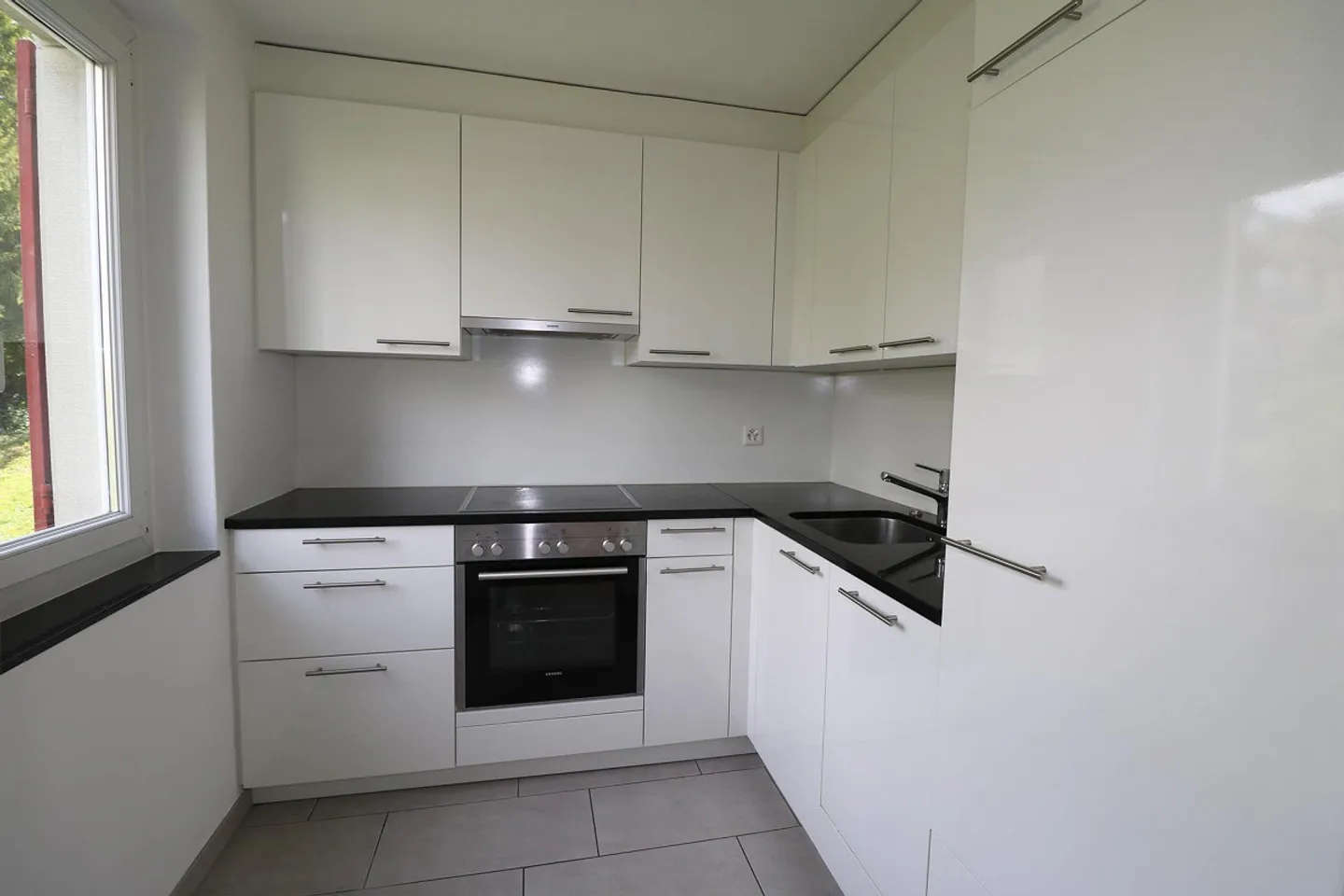 Charmante Wohnung Nähe Stadt - Foto 2 von 7