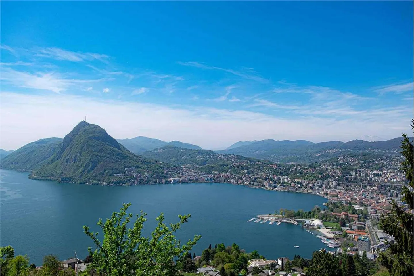 Lugano: nuova casa panoramica con vista lago - Foto 1 di 12