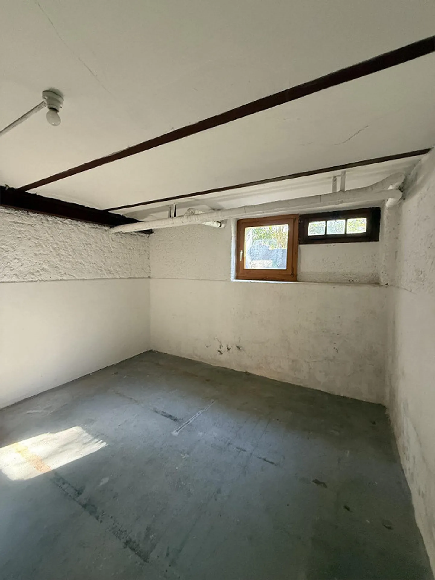 Charming 1-room attic apartment in Arlesheim - Photo 7 of 8