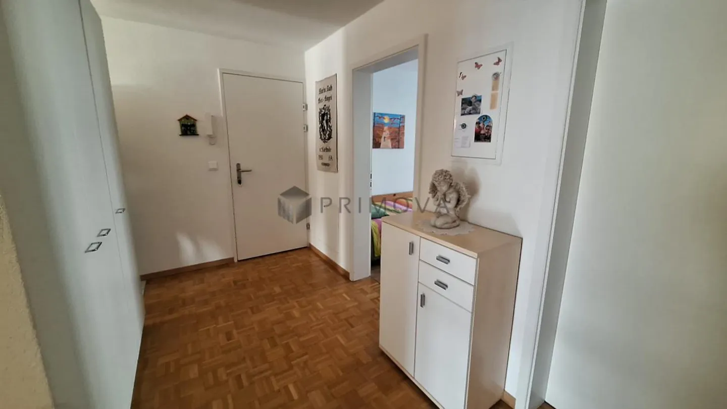 Light, tranquility and comfort - well-kept 3.5 room apartment with sunny... - Photo 7 of 11