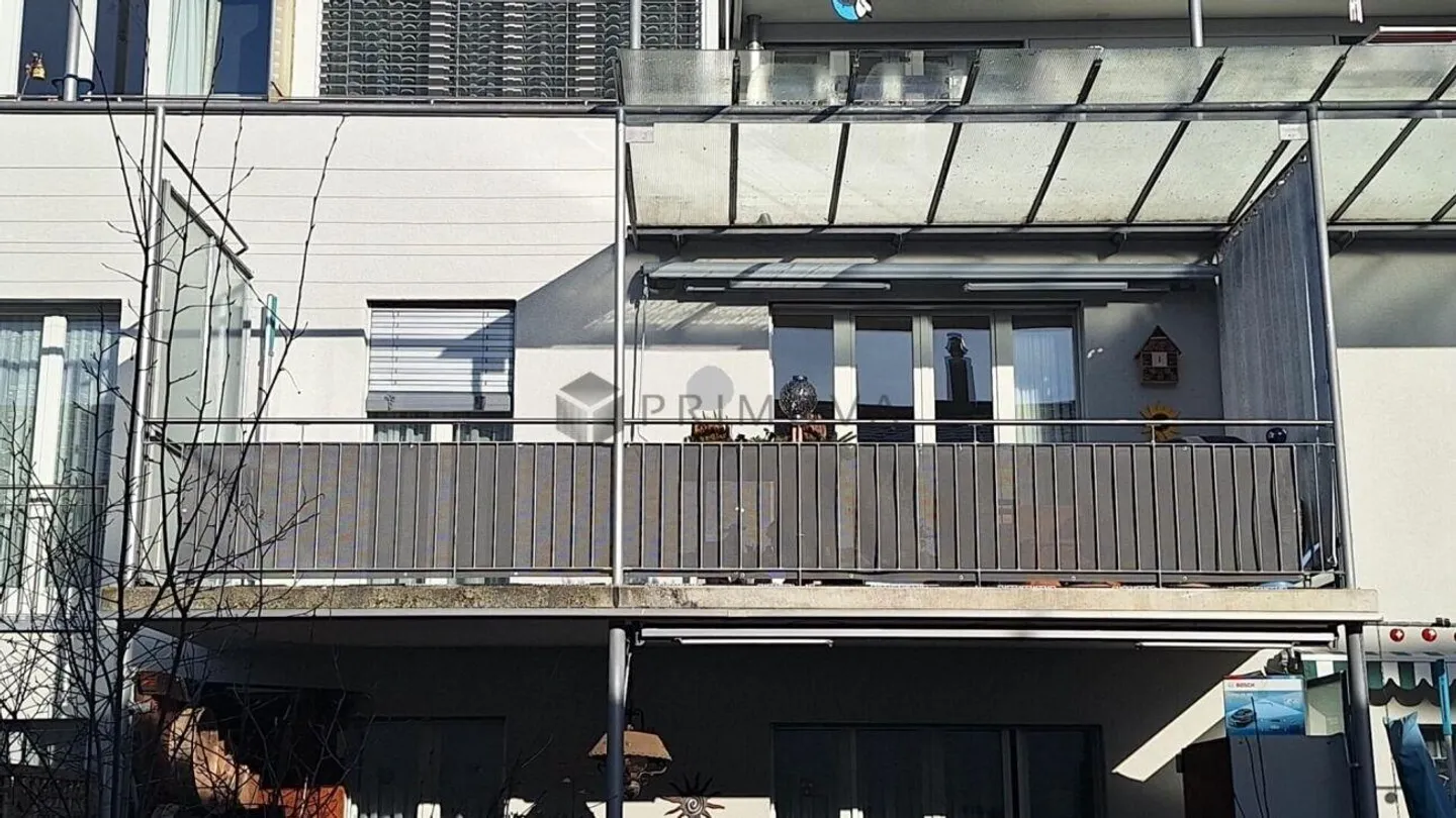 Light, tranquility and comfort - well-kept 3.5 room apartment with sunny... - Photo 11 of 11