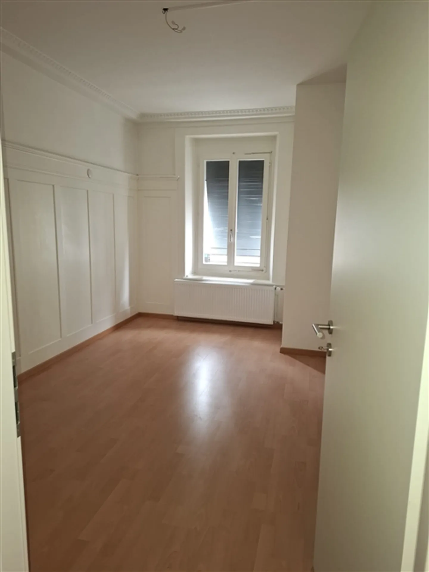 Bel appartement rénové de 4 pièces à louer - Photo 9 sur 11