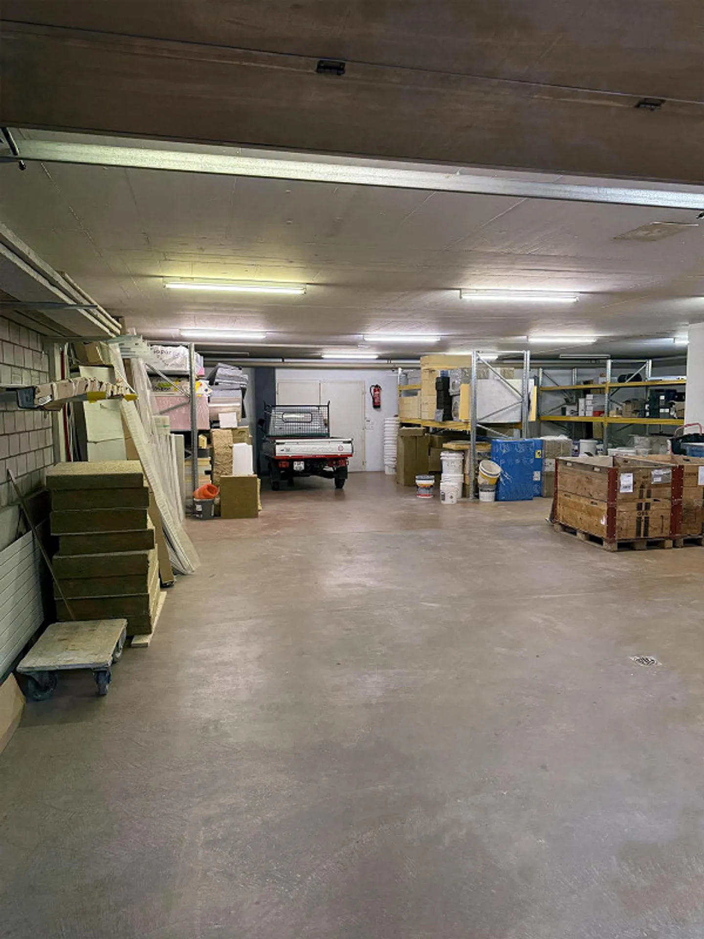 Gewerbefläche zu Verkaufen - Foto 4 von 7