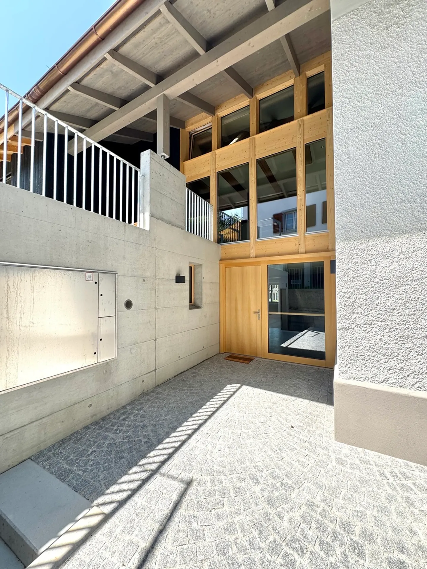 Modern 5.5 Room House in a Quiet Location, Top Finish - Photo 6 of 12