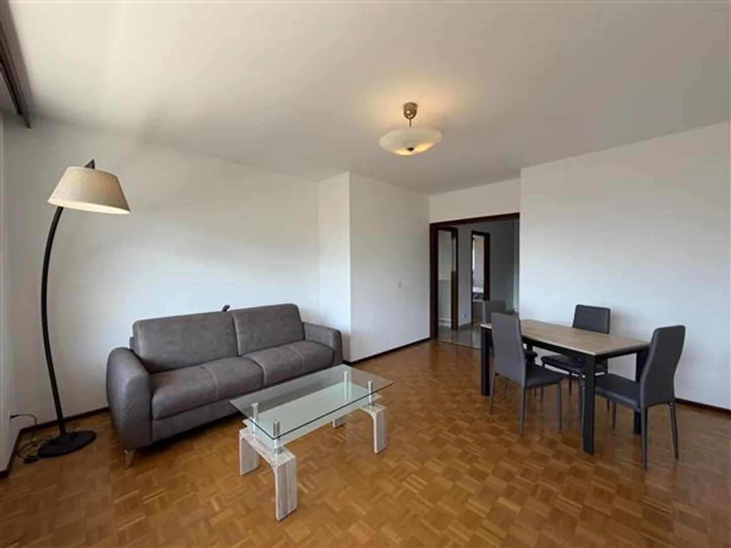 Lugano: Möblierte Wohnung 2.5 Zimmer - Foto 3 von 9