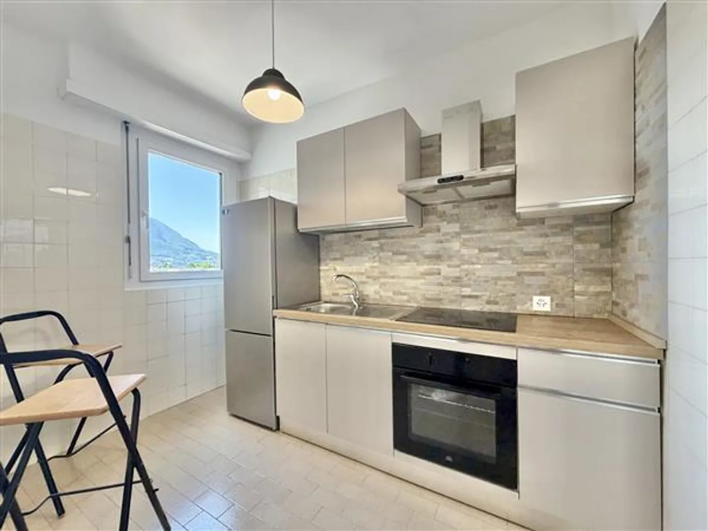 Lugano: Möblierte Wohnung 2.5 Zimmer - Foto 4 von 9