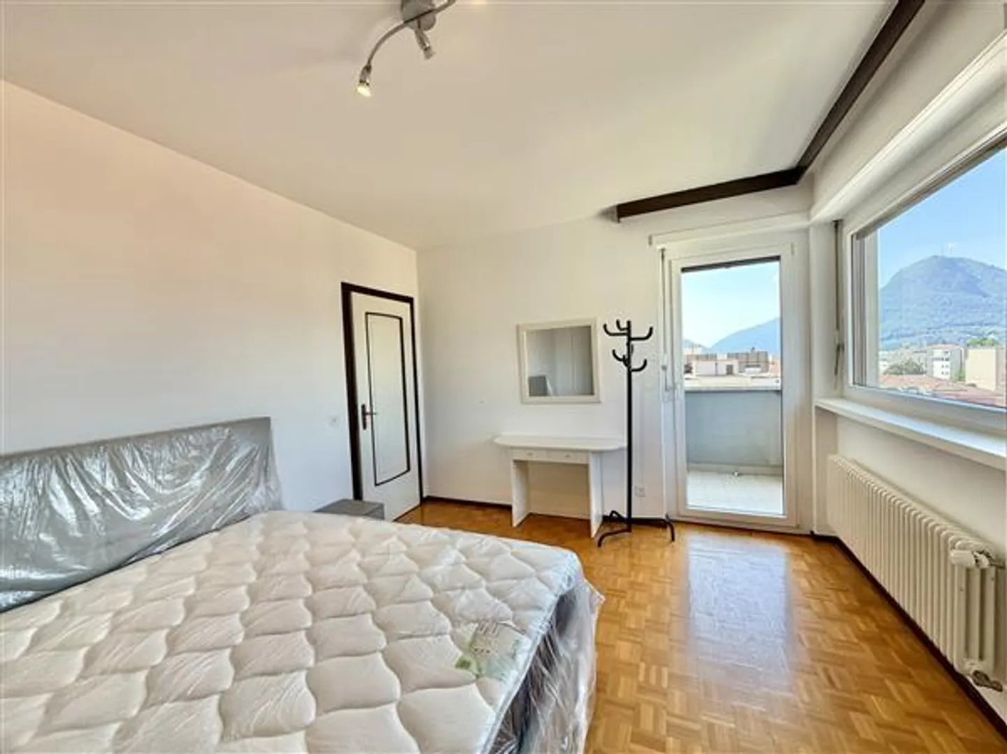 Lugano: Möblierte Wohnung 2.5 Zimmer - Foto 7 von 9