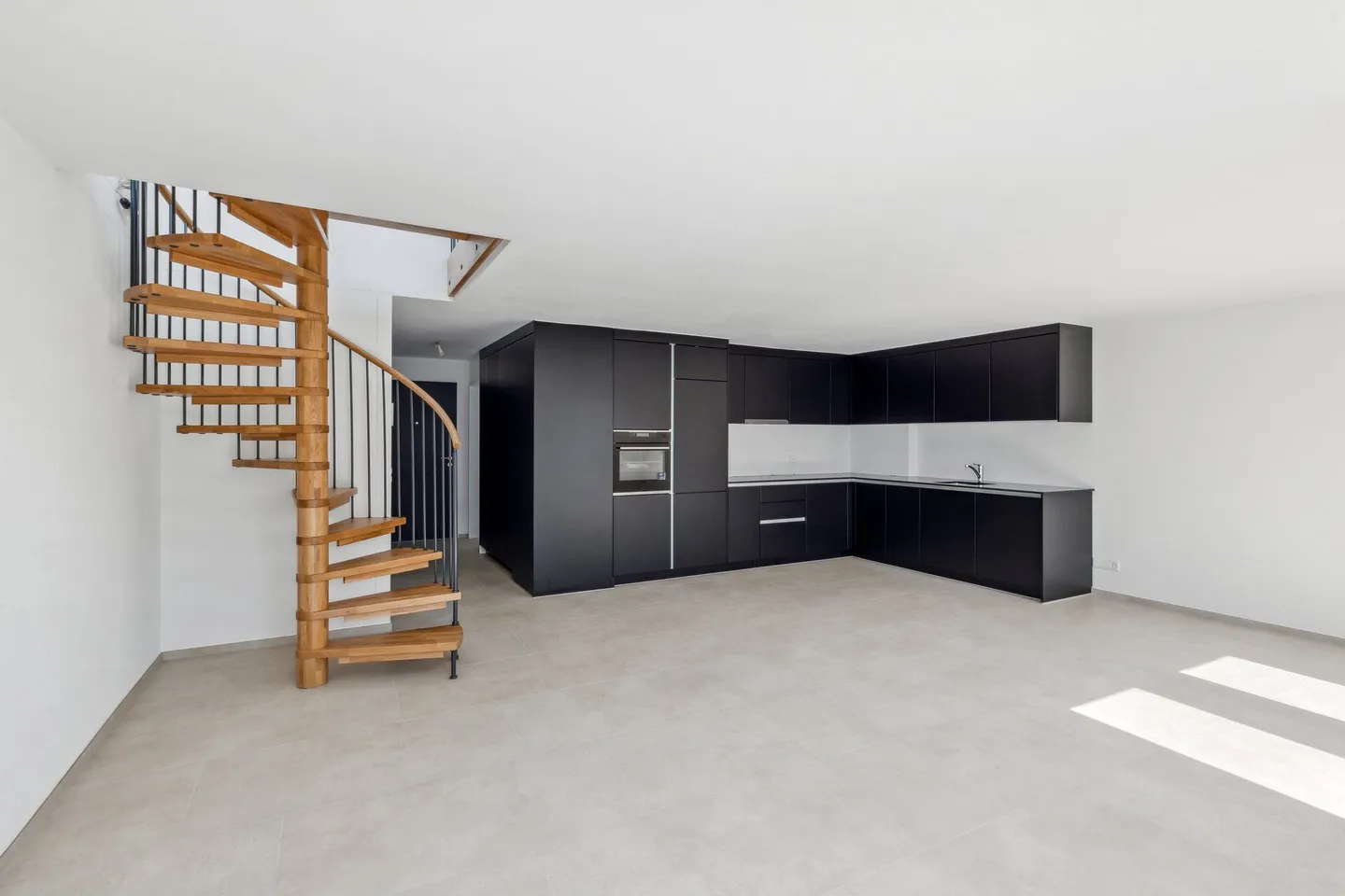 SOGNO ABITATIVO A KLOTEN - Foto 3 di 10